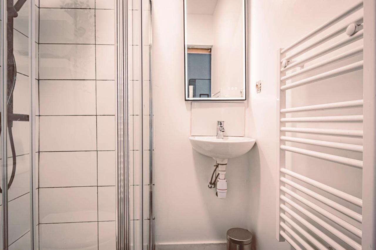 La Suite - Paisible Et A Deux Pas De La Gare Reims Exterior photo